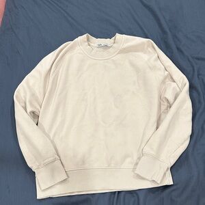Zara sweatshirt